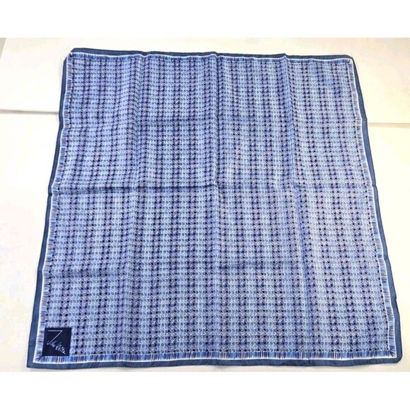 Vintage Glentex Scarf John Weitz Blue White Geometric Made In Japan 26" Poly - Picture 2 of 6